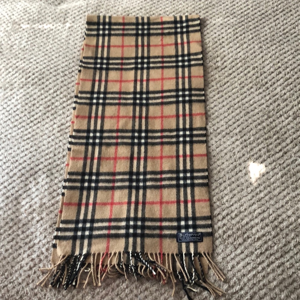 Burberry scarf